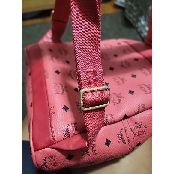 MCM Stark Side‎ Studs Backpack in Visetos, in a pink Salmon color - Picture 7 of 13